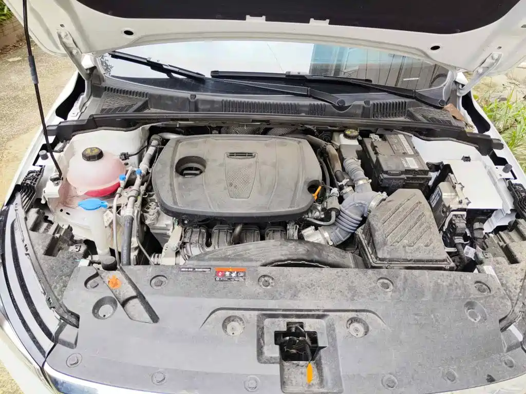 Фото 3 - Geely Emgrand