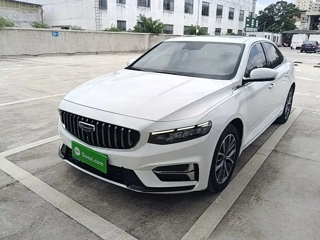 Фото 1 - Geely Preface