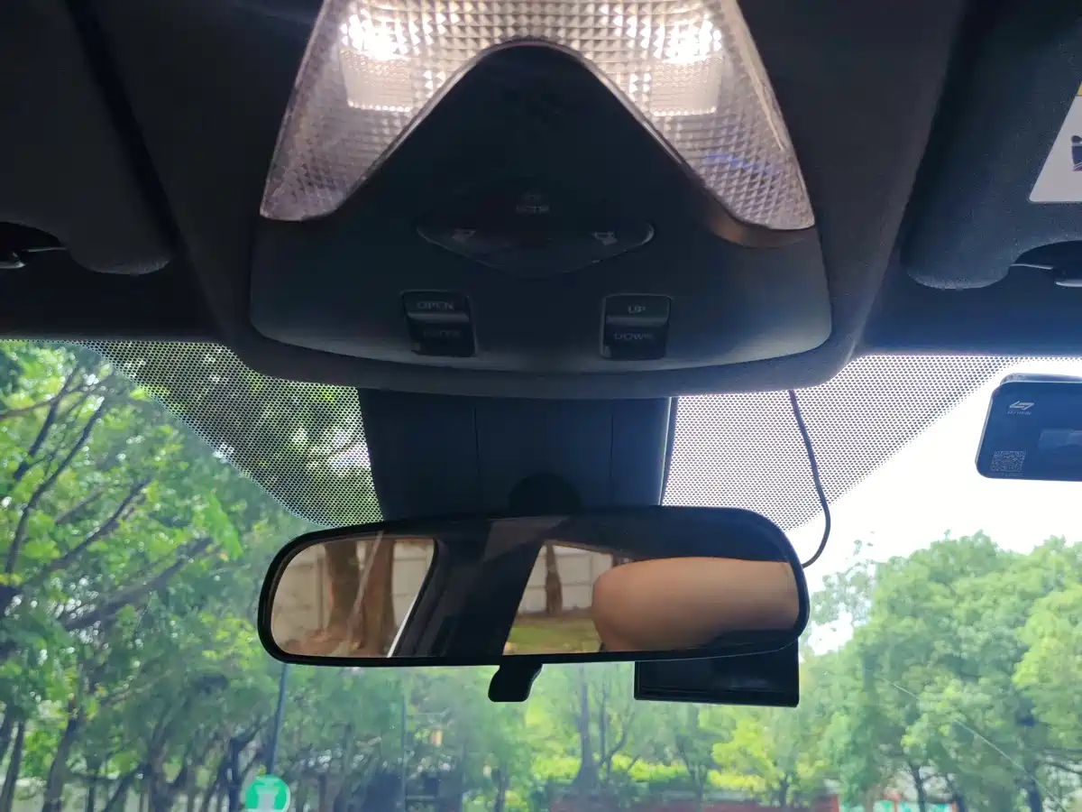 Toyota C-HR 2021 2020 Model 2.0L Leading