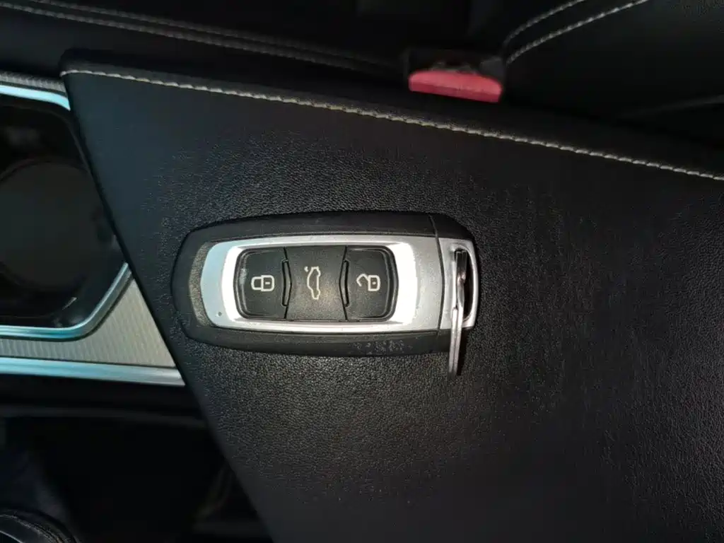 Geely Emgrand GL 2018 2018 1.8L Manual Elite Smart Connect Type