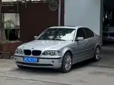 Photo 2 - BMW 3 Series