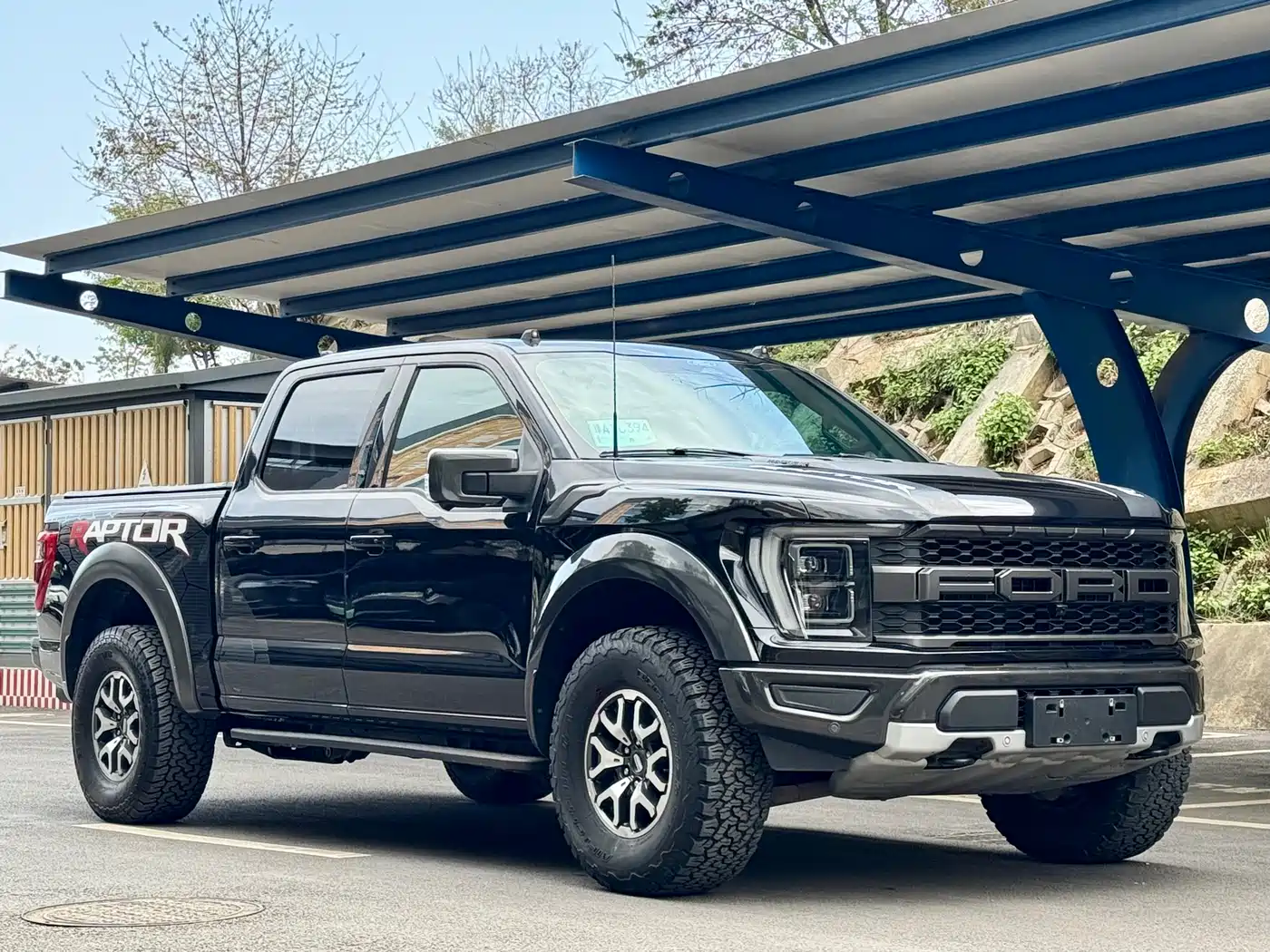 FORD F-150 RAPTOR