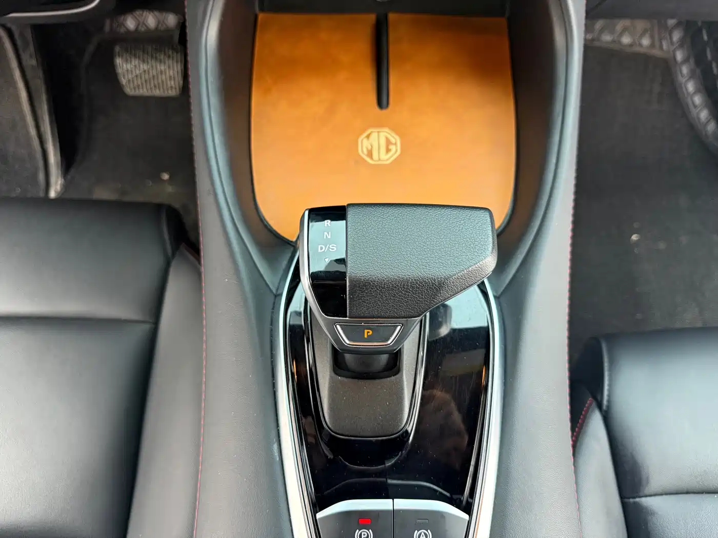 MG MG5 2024 2025 300TGI Global Flagship