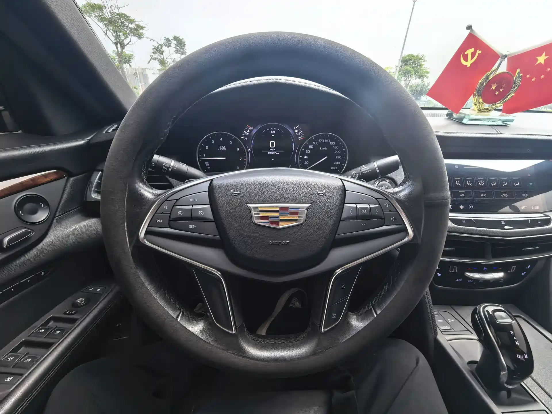 Фото 20 - Cadillac CT6
