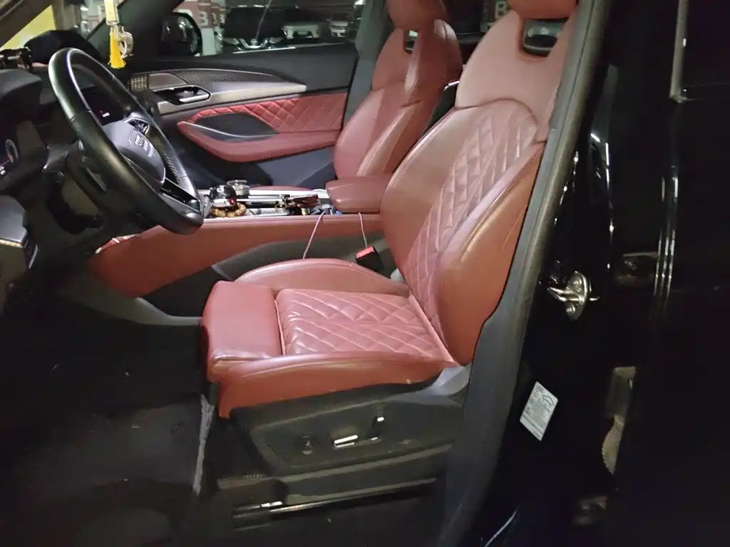 Audi Q6 2024 2024 45 TFSI quattro Black Warrior Edition 6-seater