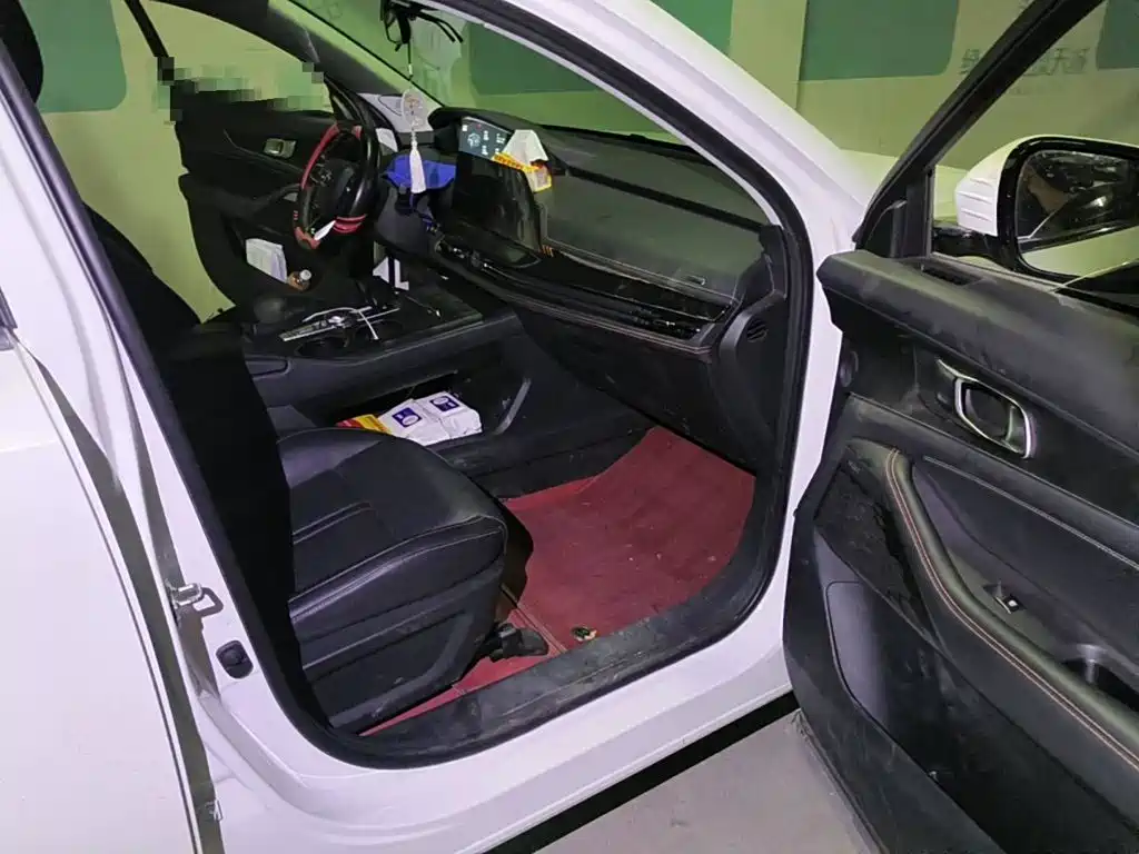 Changan UNI-K 2022 2021 Model 2.0T Luxury Type
