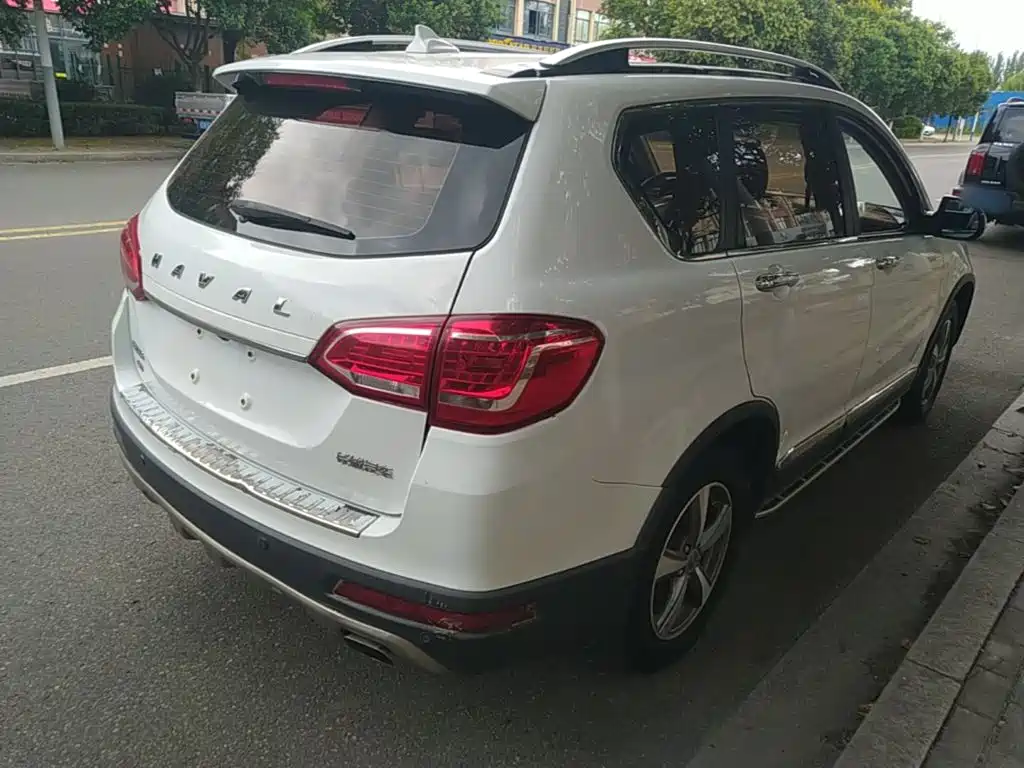 Фото 6 - Haval H6