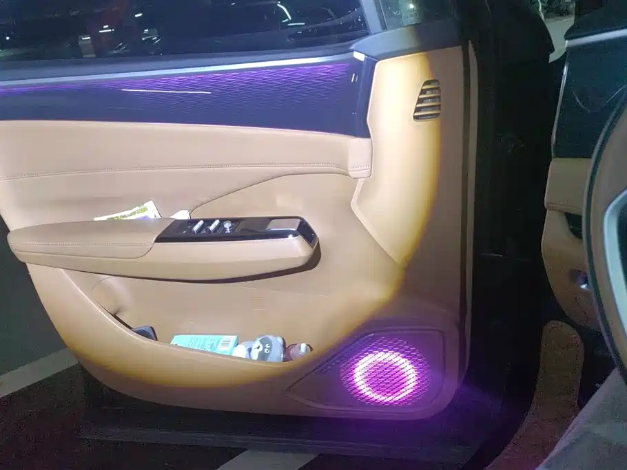 GEELY GALAXY GALAXY L7