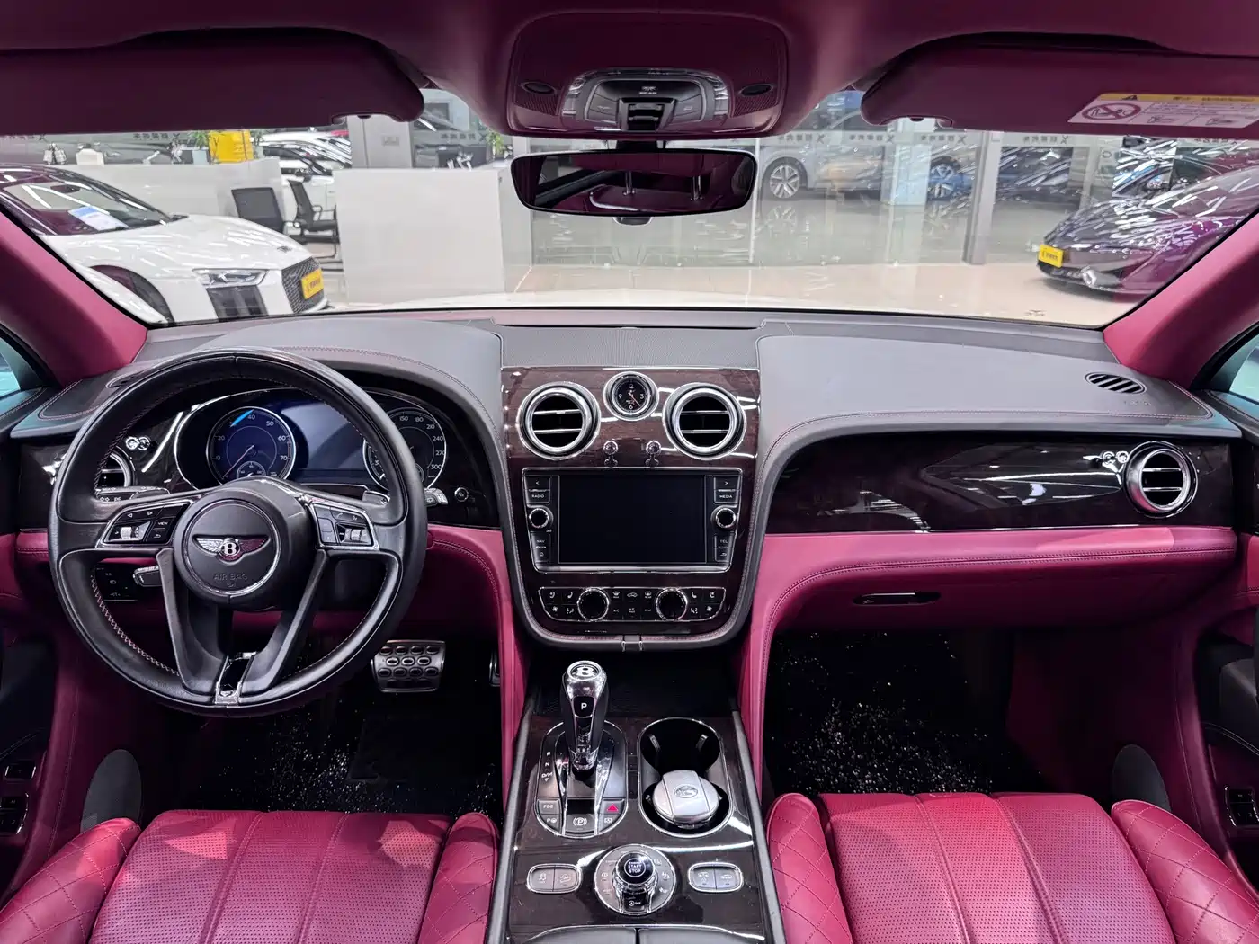 Bentley Bentayga 2017 2016 6.0T Standard Edition
