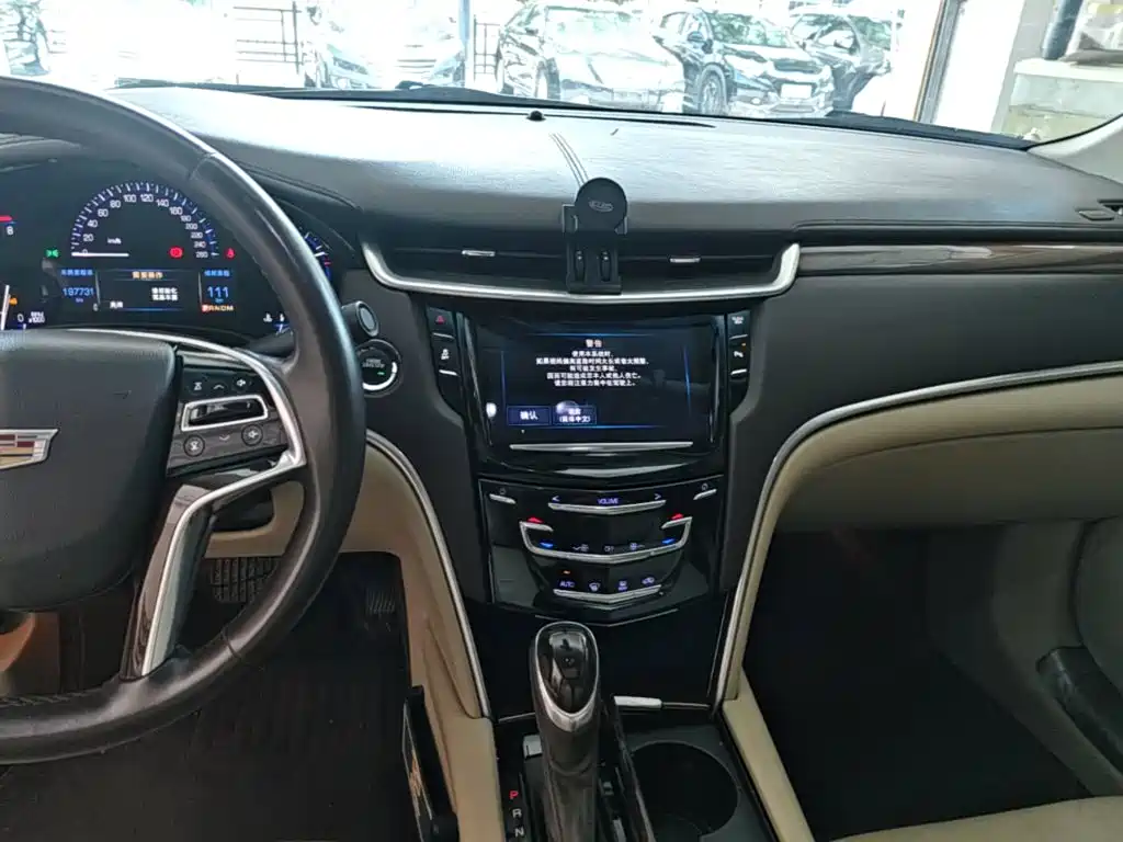 Photo 13 - Cadillac XTS