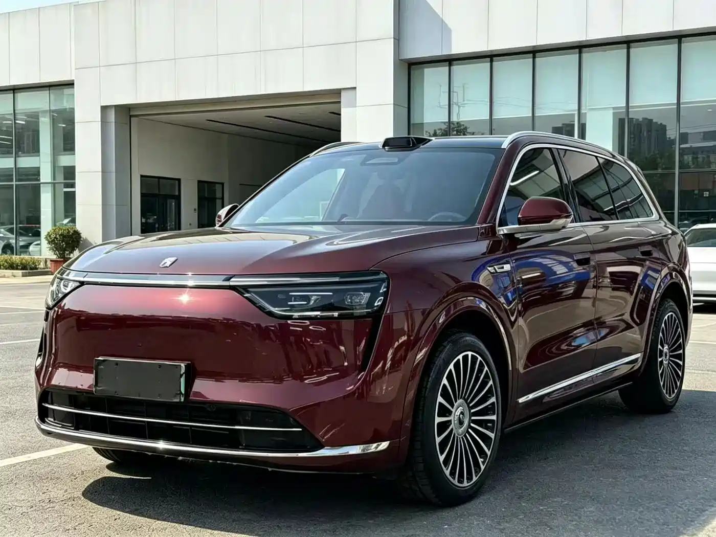 AITO Wenjie AITO M8 2025 Extended Range Ultra 53.4kWh 6-Seater