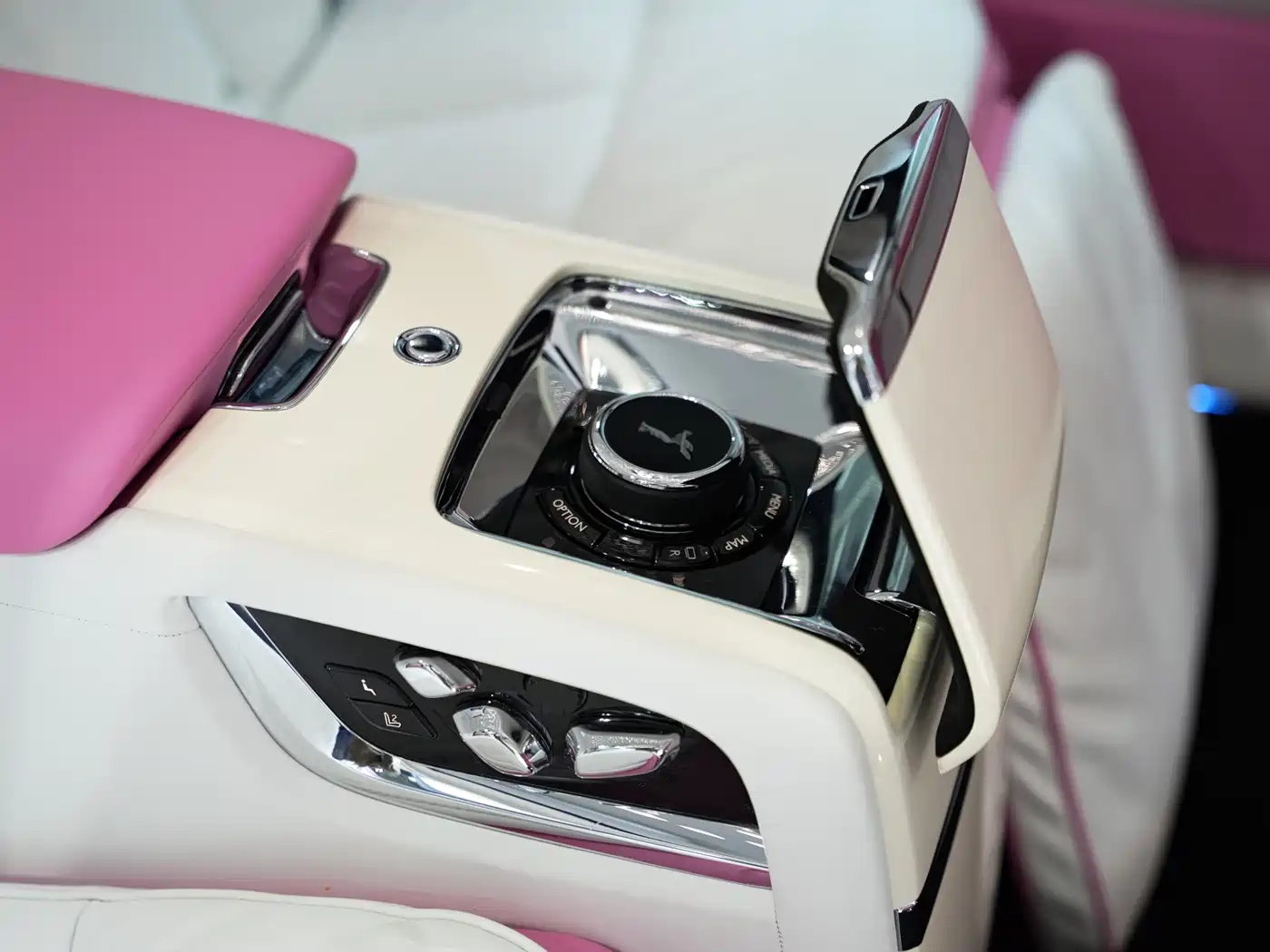 Rolls-Royce Phantom 2021 2018 6.7T Long Wheelbase Version