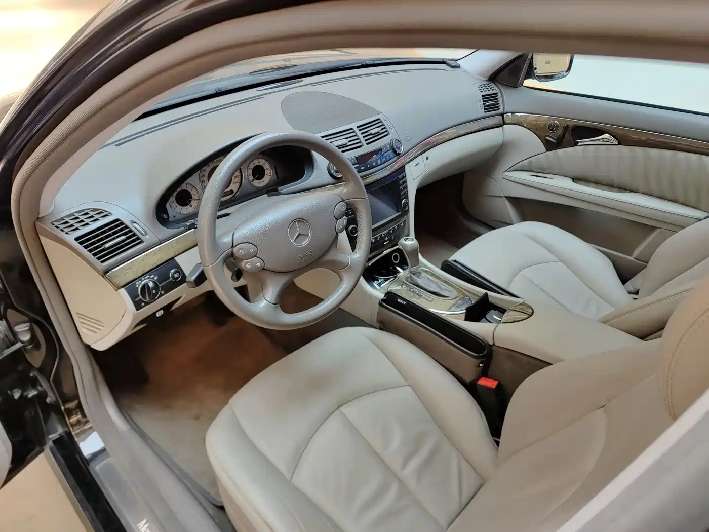 Mercedes-Benz E-Class 2008 Model E 280 Personality Sport Edition фото 9