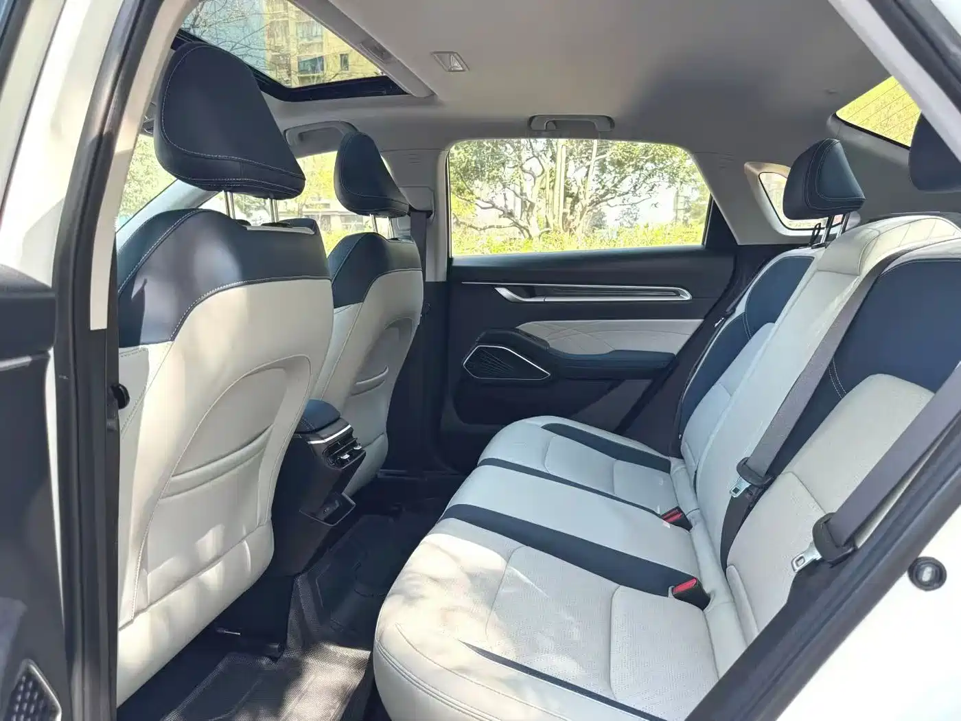 GEELY AUTOMOBILE EMGRAND