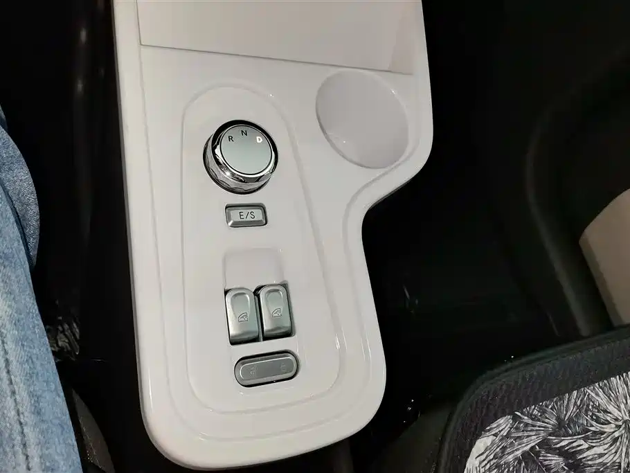 CHANGAN CHANGAN LUMIN