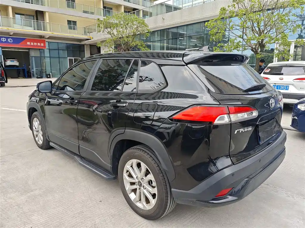 Toyota Frontlander 2025 2024 2.0L CVT Elite Plus Edition