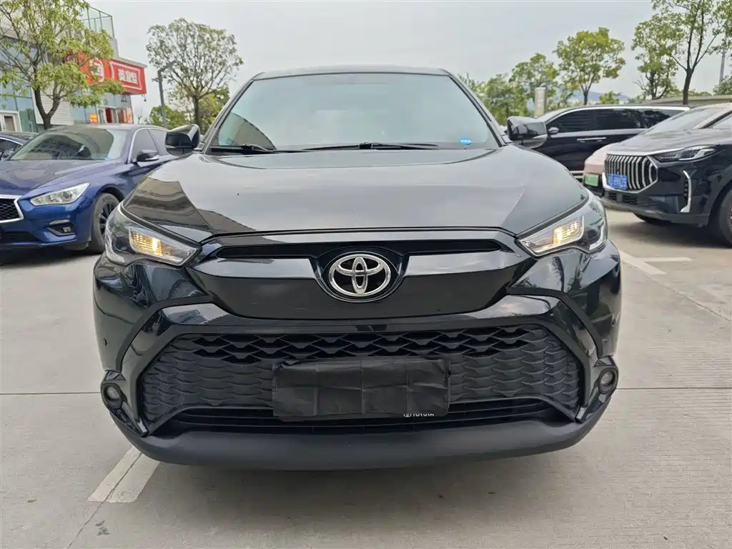 Toyota Frontlander 2025 2024 2.0L CVT Elite Plus Edition