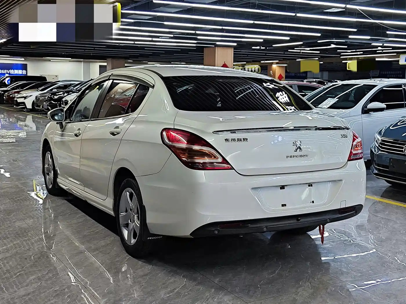 Peugeot 308 2014 2014 Model Joy Edition Classic 1.6L Automatic Superior Style