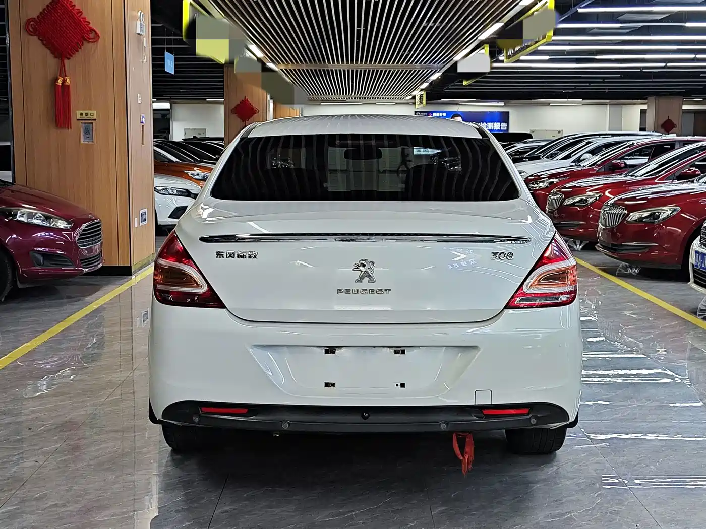 Peugeot 308 2014 2014 Model Joy Edition Classic 1.6L Automatic Superior Style