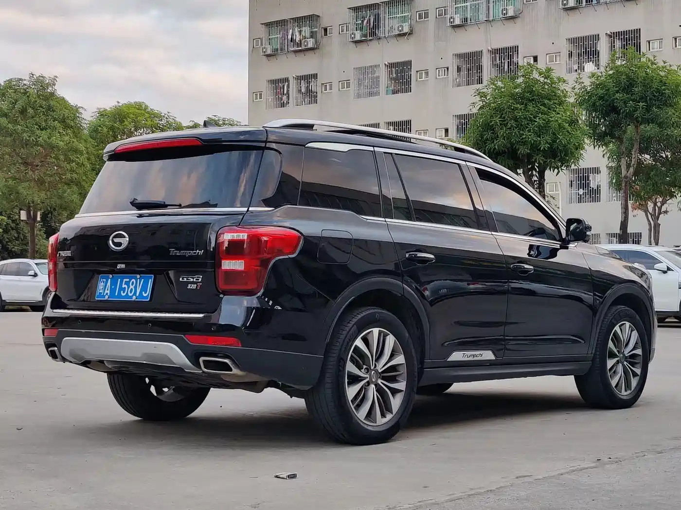GAC Trumpchi Trumpchi GS8 2017 320T 2WD Luxury Smart Connect (7-seater) фото 8
