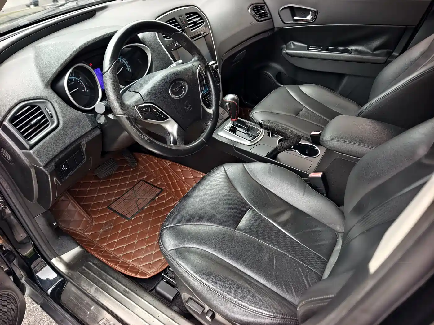GAC Trumpchi Trumpchi GS5 2012 2.0L Automatic 2WD Anniversary Edition фото 6