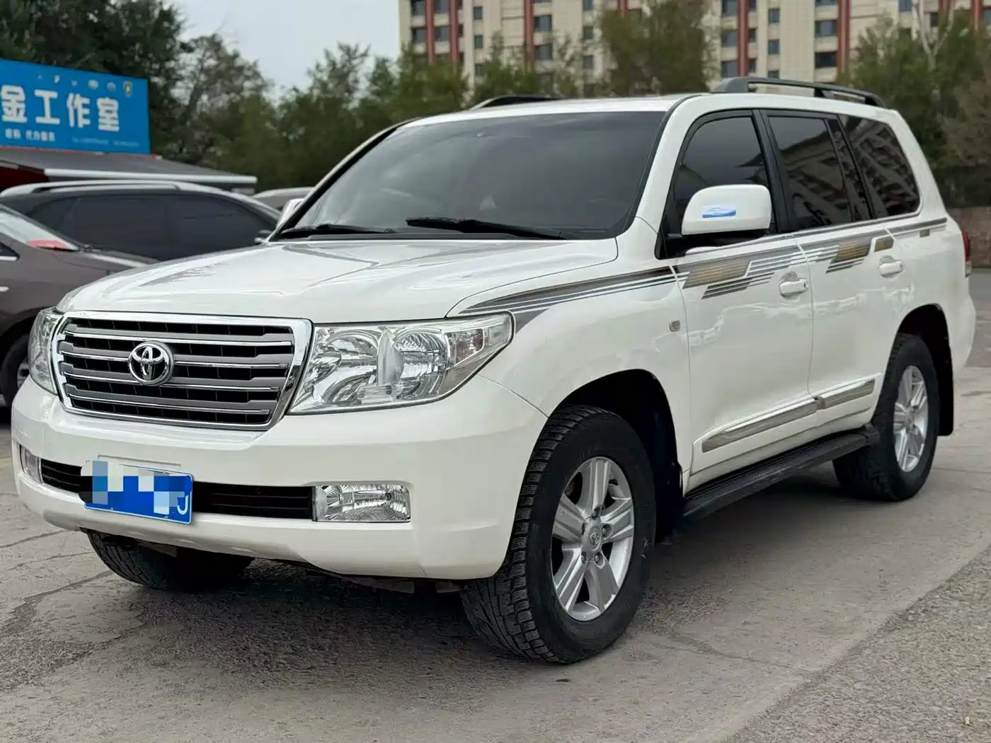 Toyota Land Cruiser 2011 2010 Model 4.7L Automatic VX