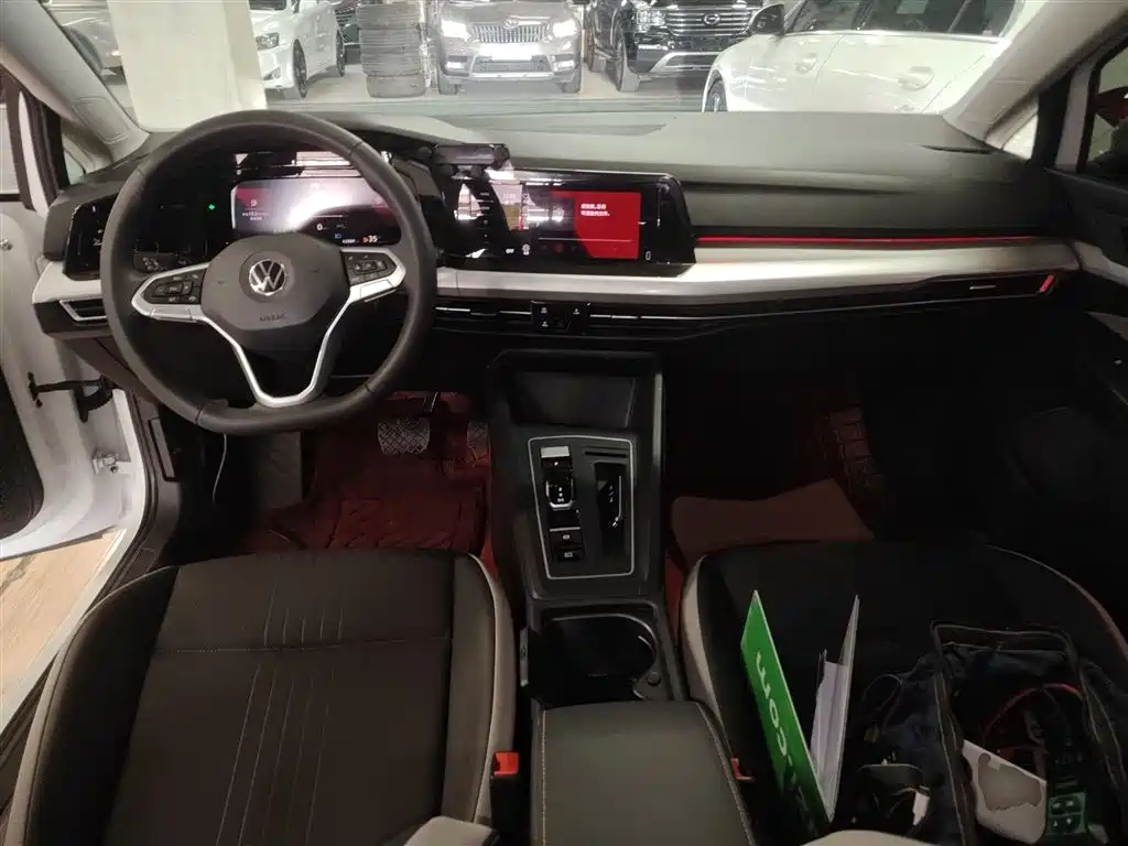 Volkswagen Golf 2023 280TSI DSG Pro фото 23