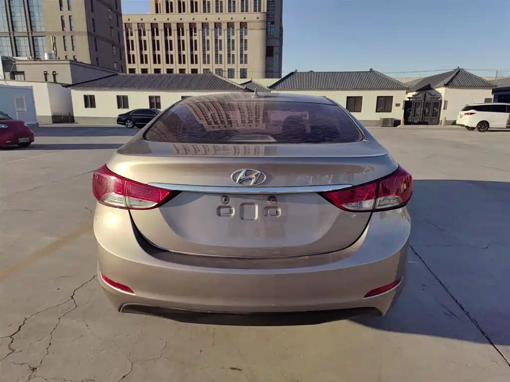 Hyundai Langdong 2015 1.6L Manual Trend фото 6