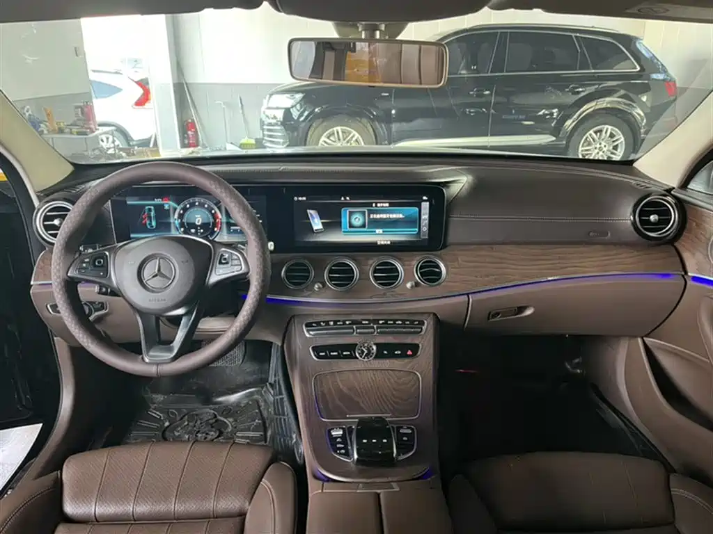 Mercedes-Benz E-Class 2018 Facelift E 200 L фото 13