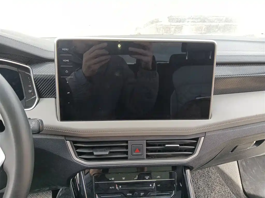 Volkswagen Tayron 2023 300TSI 2WD Luxury Plus Advanced Edition фото 5