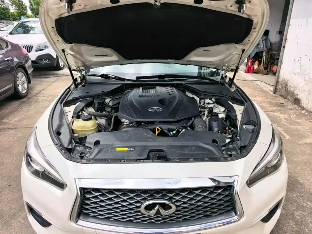 Infiniti Q50L 2019 2018 2.0T Comfort (China VI)