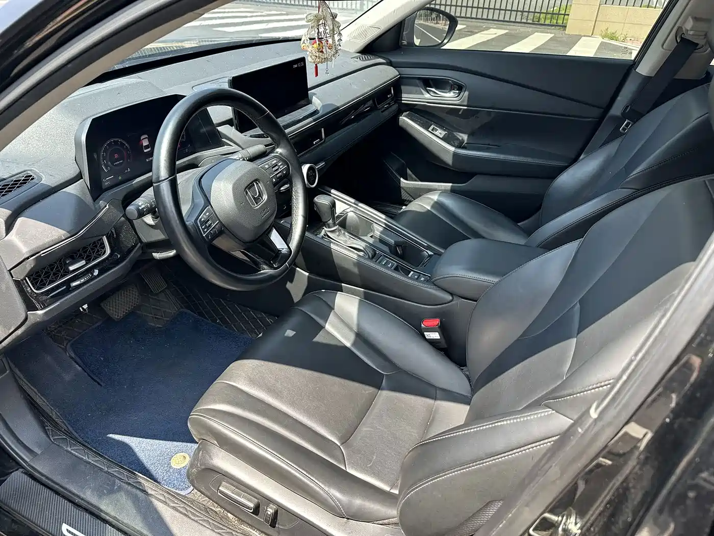 Фото 4 - Honda Inspire