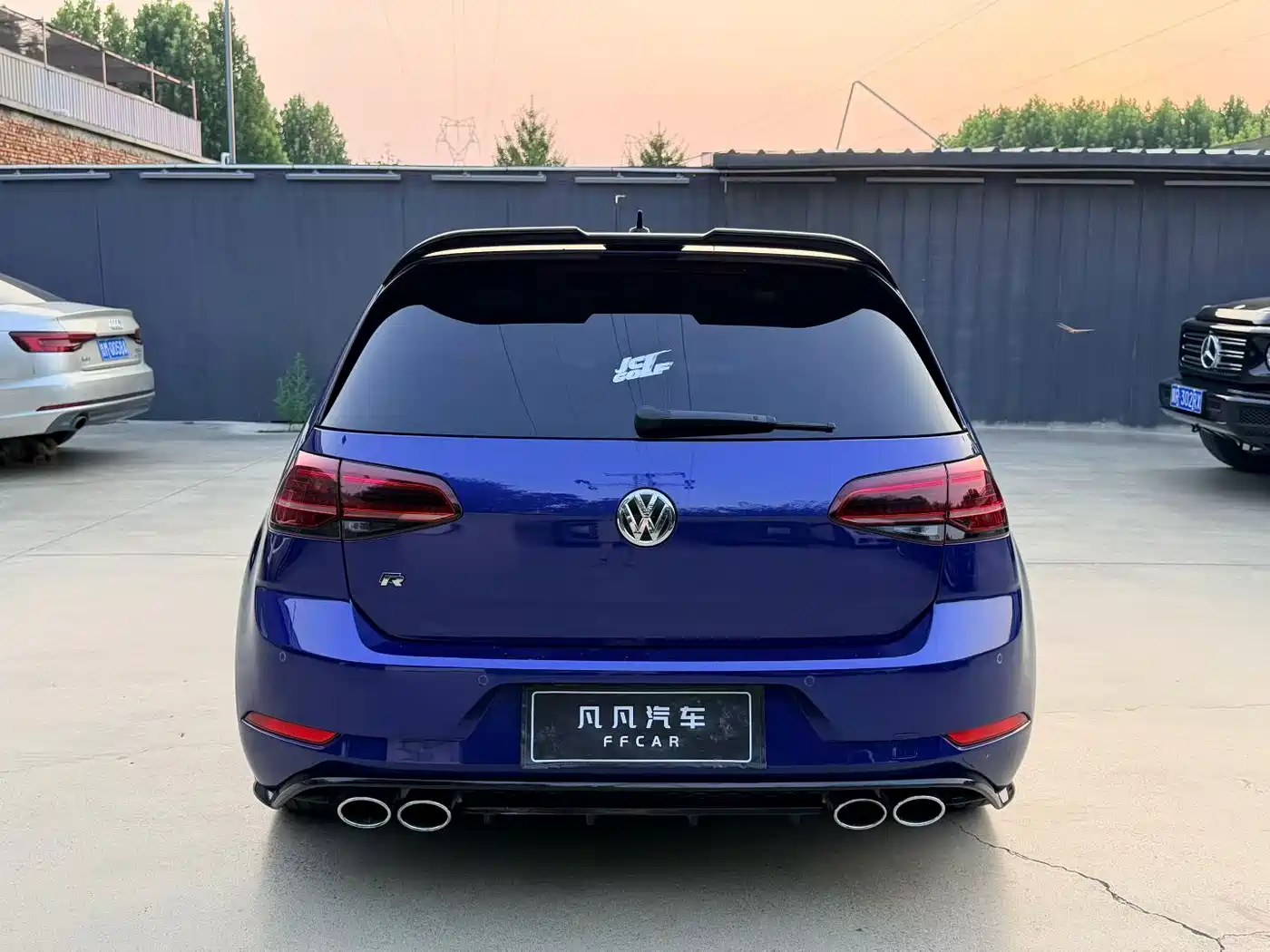 Volkswagen Golf (Import) 2018 2017 2.0TSI R