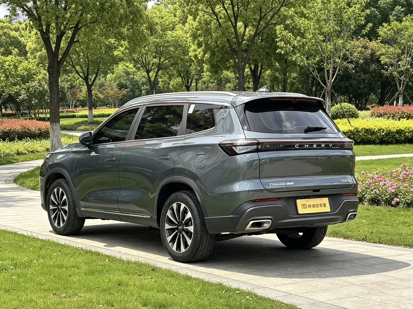 Chery Tiggo 8 PLUS 2024 2025 290TGDI DCT Premium 5-seater