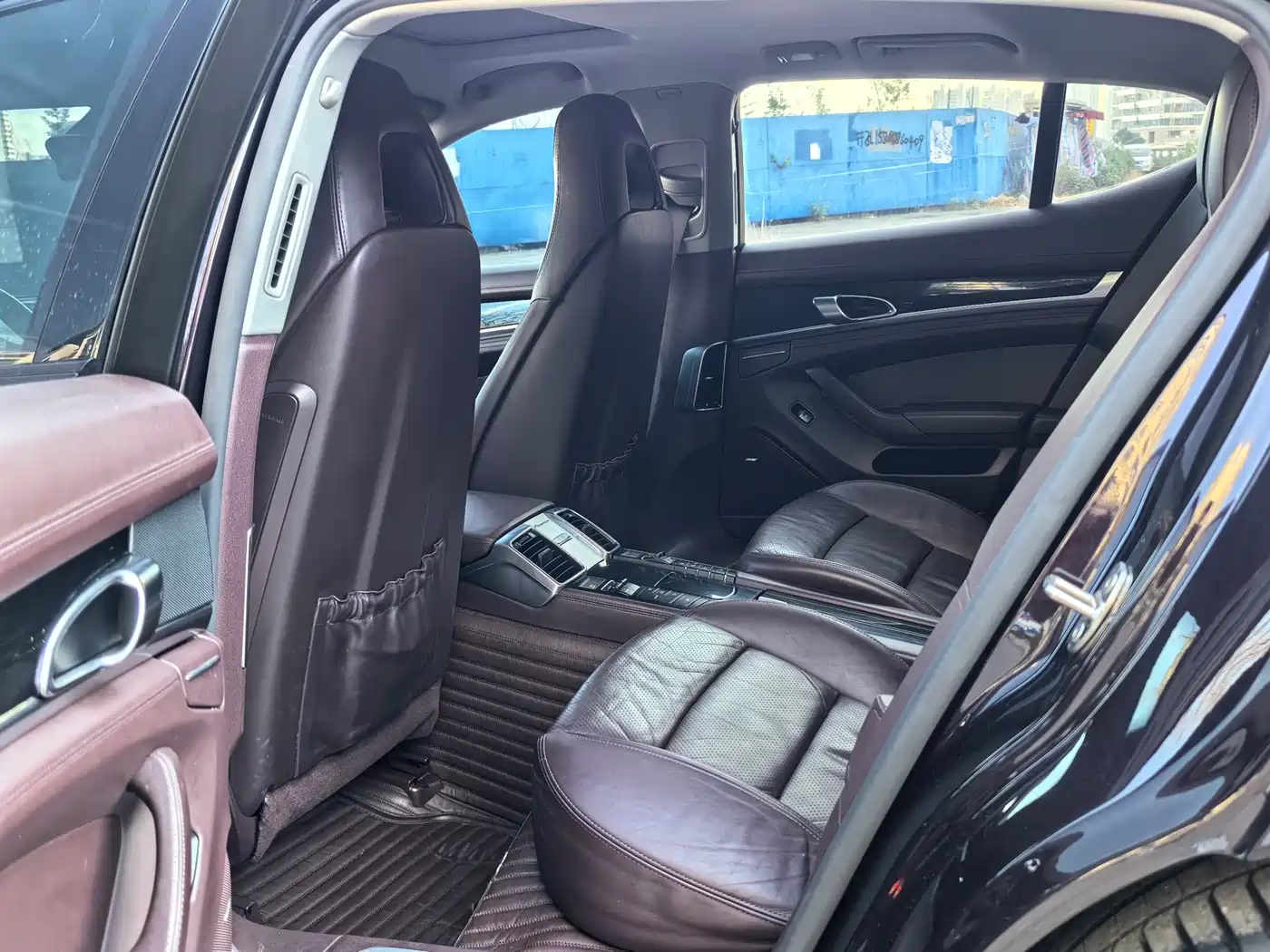 Porsche Panamera 2014 Panamera 4 3.0T фото 8