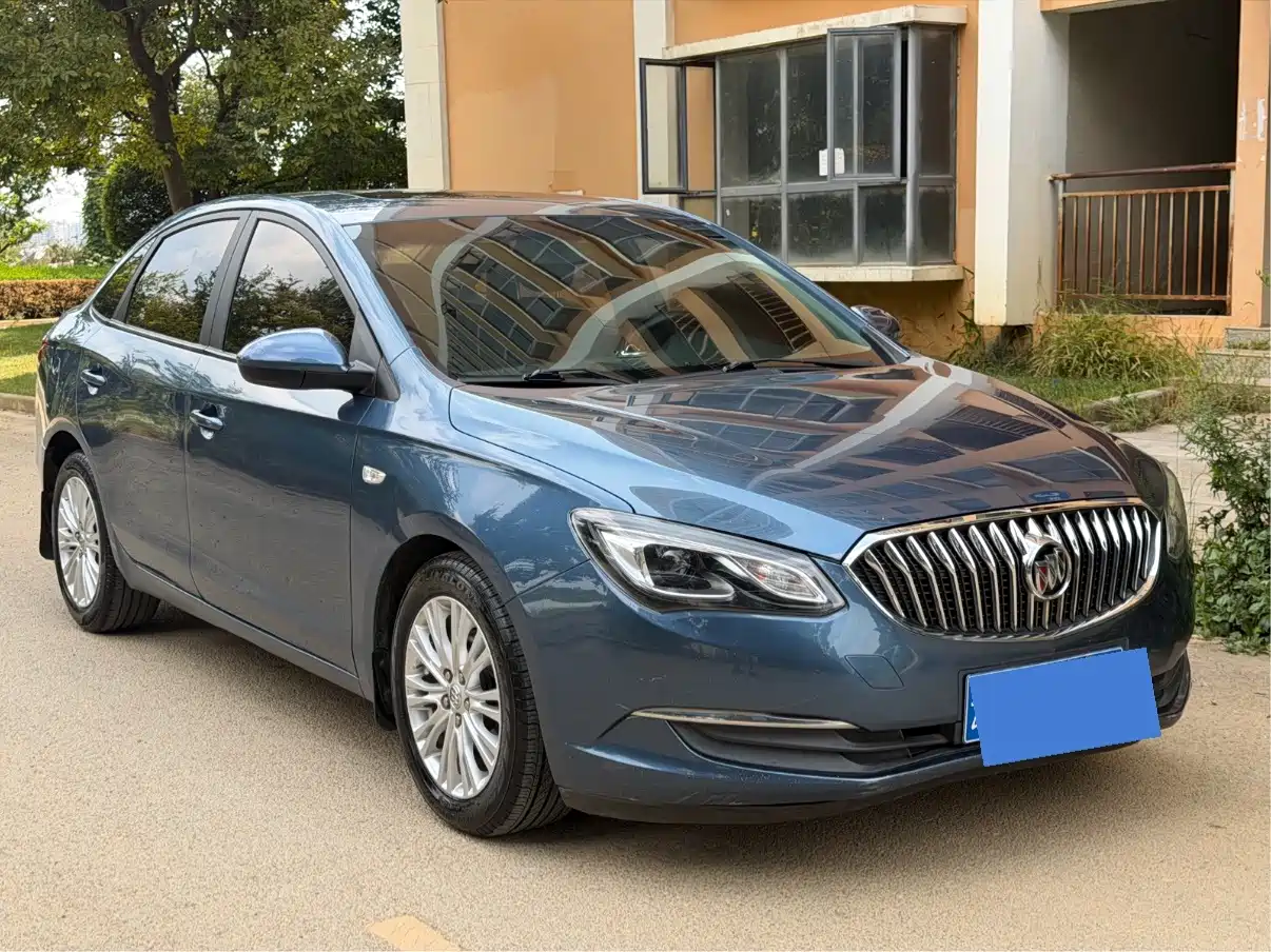 Photo 3 - Buick Excelle