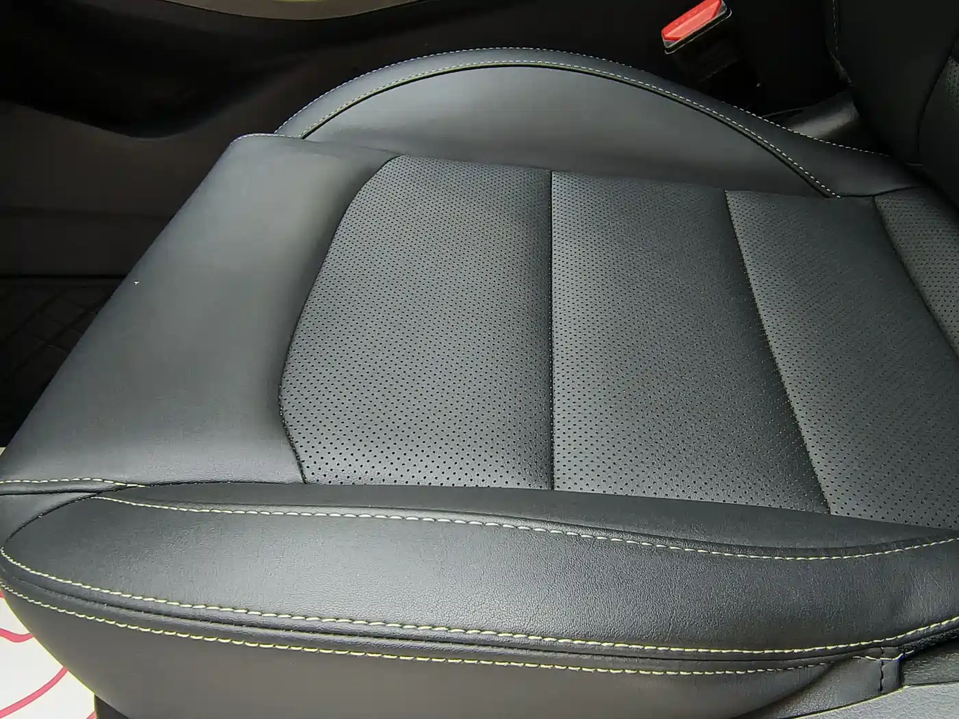 GEELY AUTOMOBILE EMGRAND