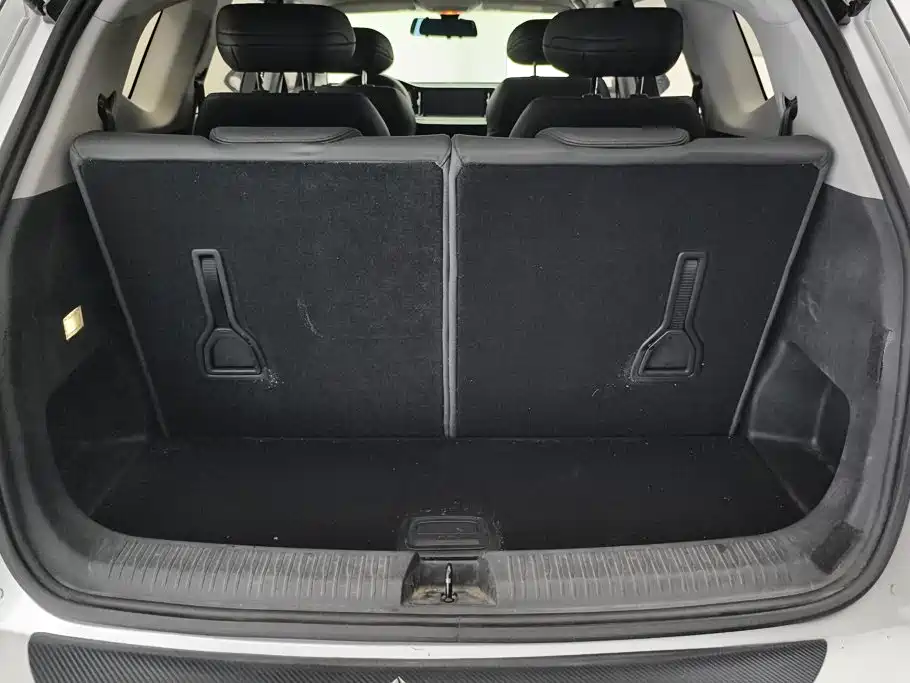 Baojun RM-5 2021 2019 1.5T CVT 24-hour Online Elite 6-seater