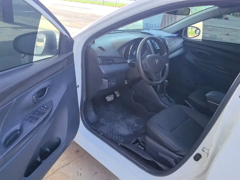 Toyota Vios 2014 1.5L Automatic Wisdom Edition фото 16