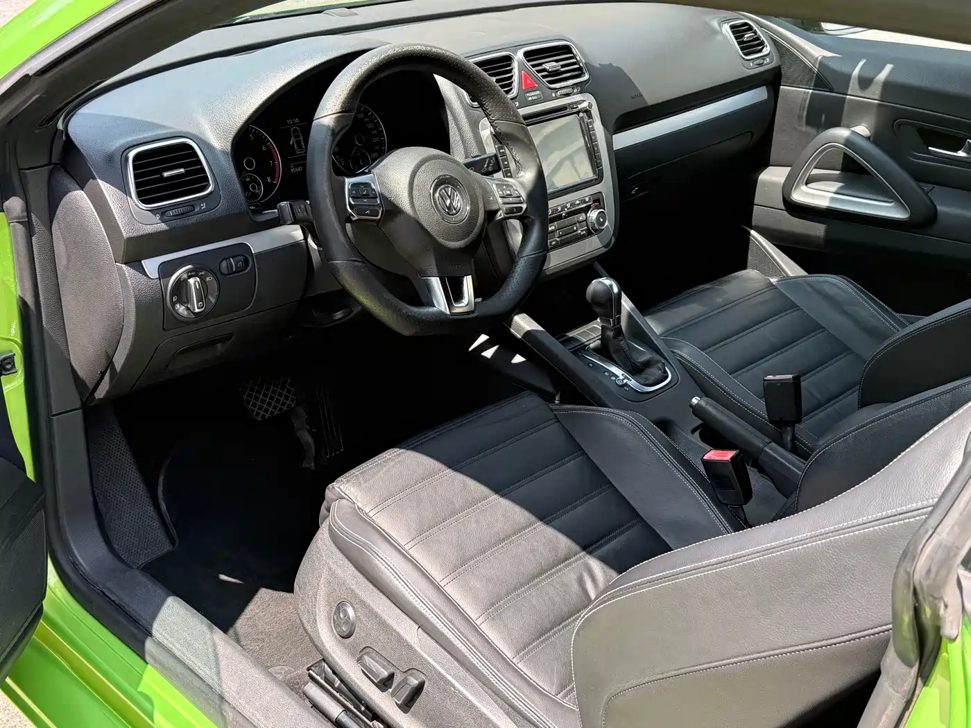 Volkswagen Scirocco 2010 2009 1.4TSI Luxury Edition