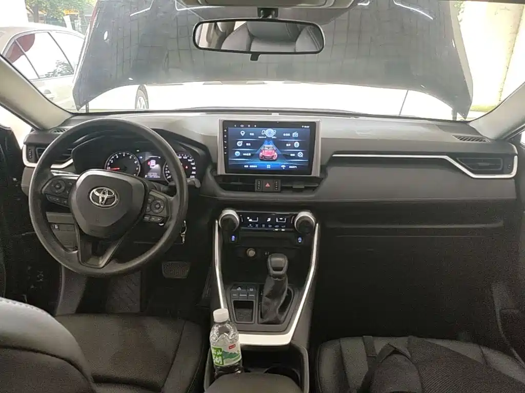 Toyota Wildlander 2021 2022 2.0L CVT FWD Leading Edition