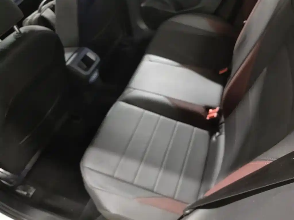 Volkswagen Bora 2019 Facelift 1.5L Automatic Comfort China VI фото 17