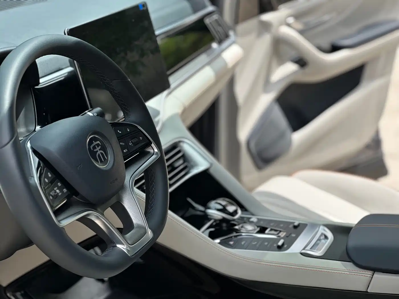 BYD Song PLUS PHEV 2021 DM-i 110KM Flagship PLUS фото 11