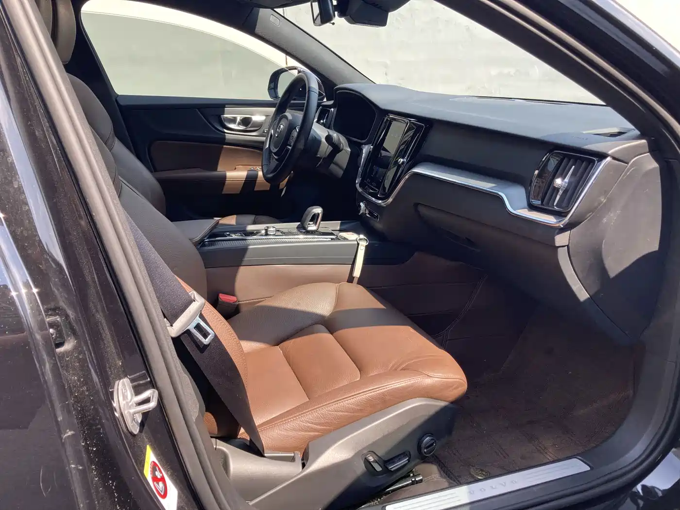 Volvo S60 2025 2025 B4 Smart Luxury Edition