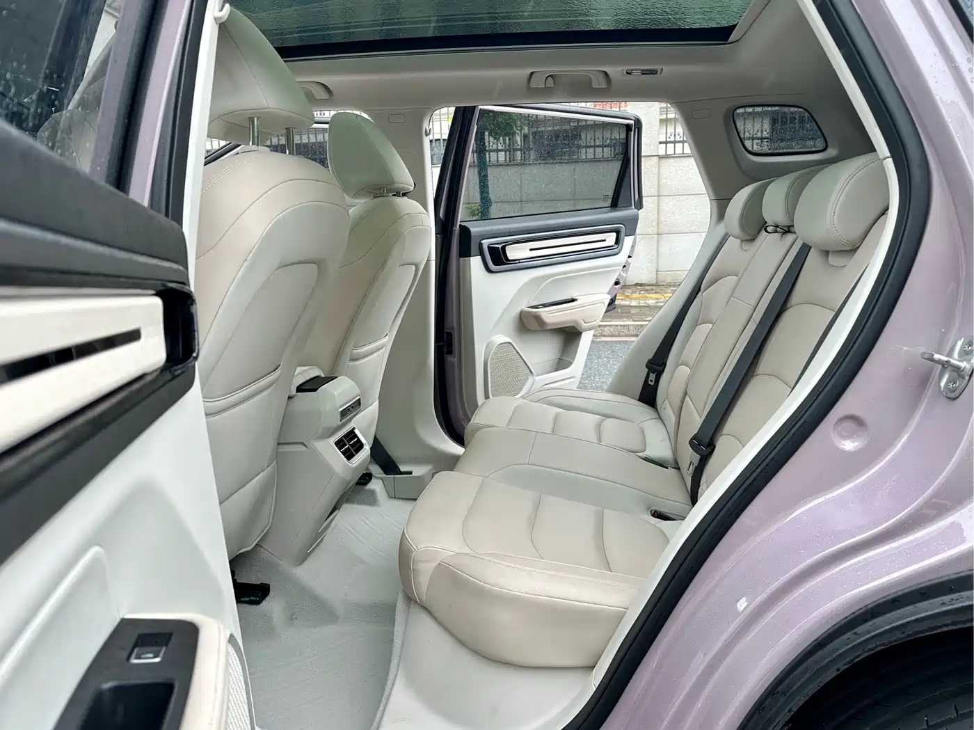 Geely ICON 2024 2025 Linglong 1.5TD Golden Joy Edition