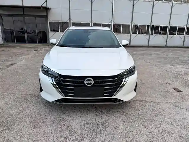 Nissan Sylphy 1.6L CVT, Комфорт