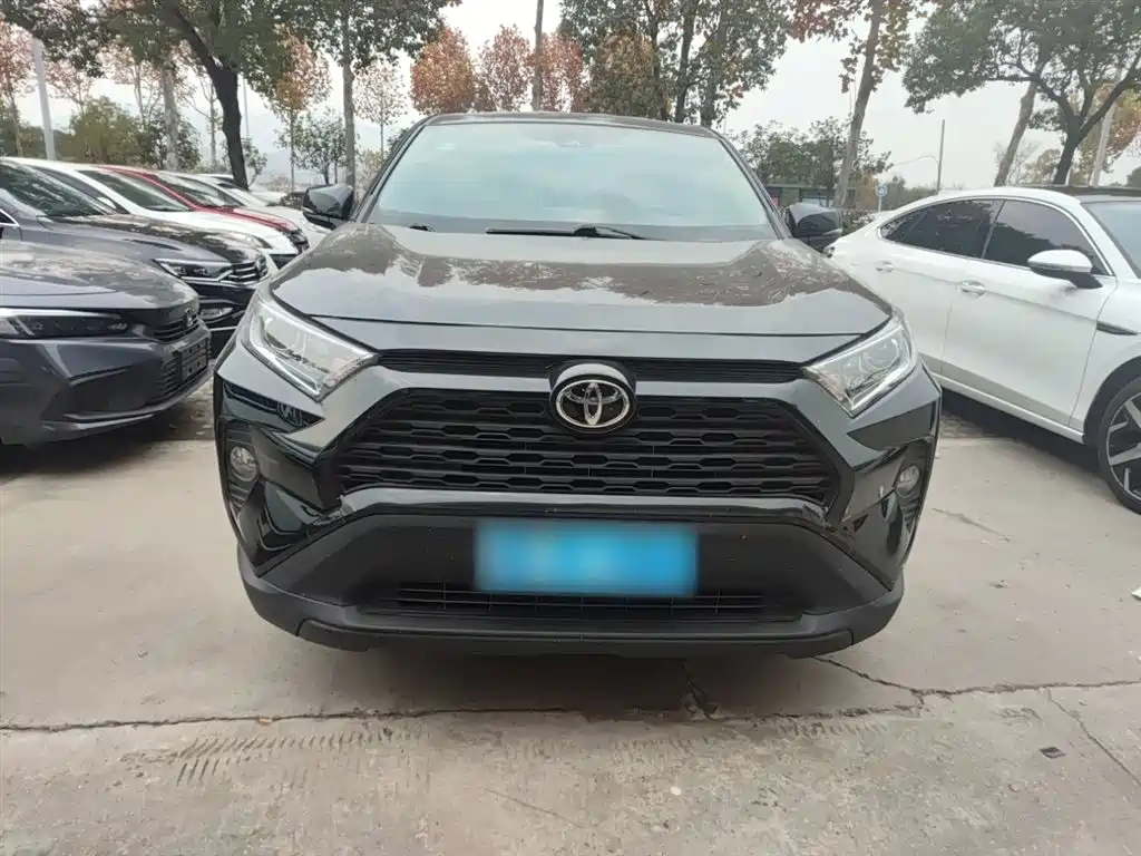 Toyota RAV4 Rongfang 2021 2.0L CVT 2WD Urban фото 3