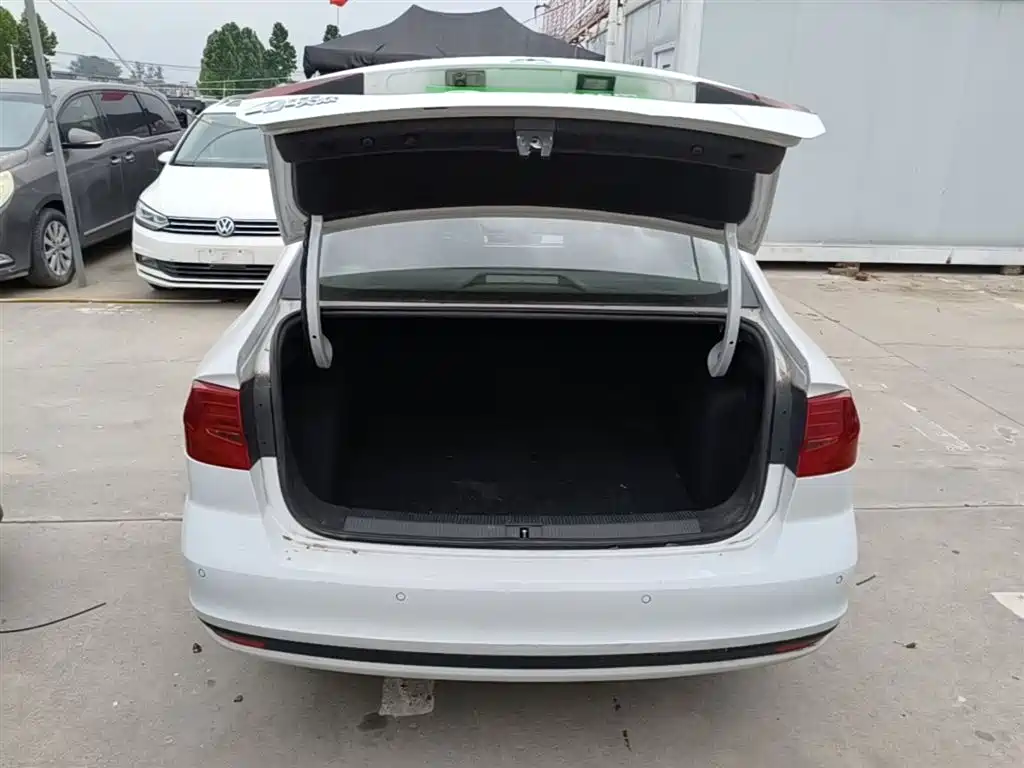 Volkswagen Bora 2019 Facelift Bora Legend 1.5L Automatic Fashion Type China VI фото 19
