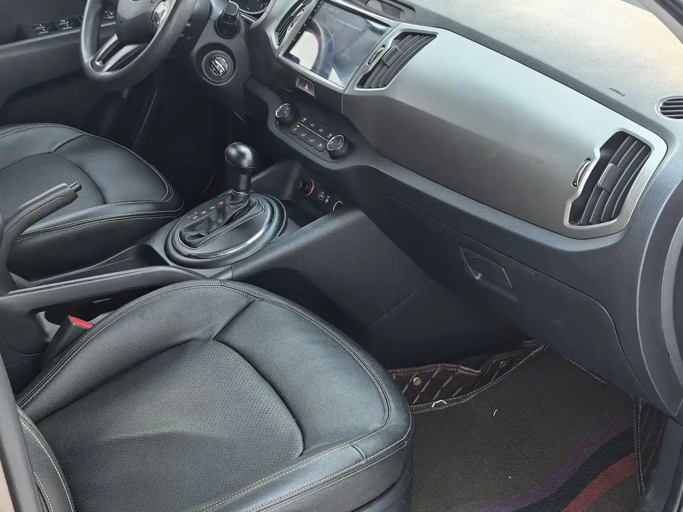 Kia Sportage 2015 2.0L Automatic 2WD DLX фото 17