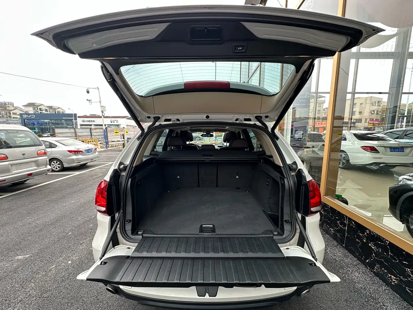 BMW X5 (Import) 2015 xDrive28i фото 15